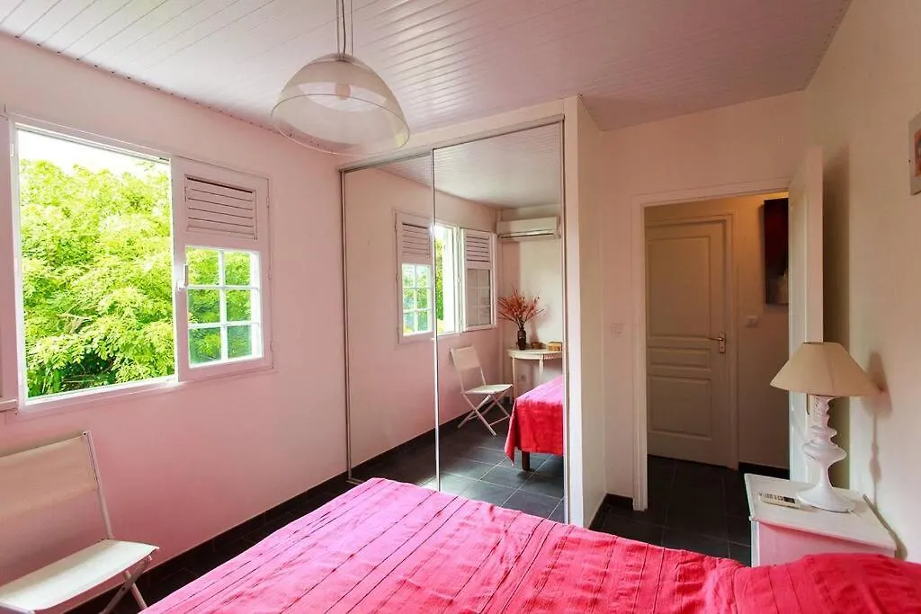 Apartment Tres Bel Appart' Face A La Mer Le Diamant