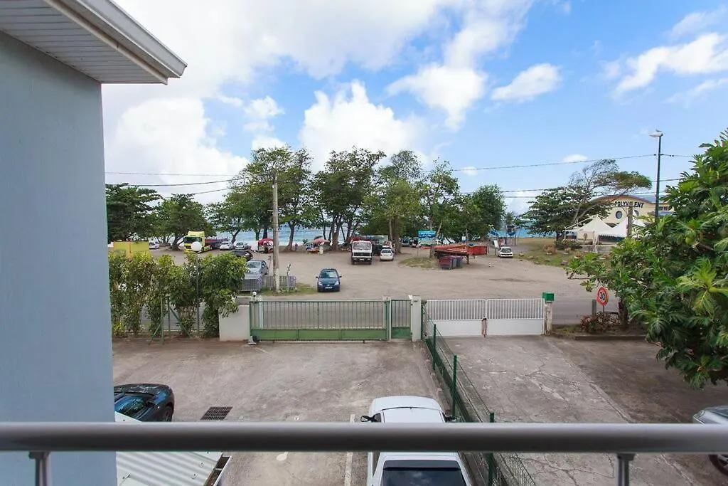 Tres Bel Appart' Face A La Mer Le Diamant 0*,  Martinique